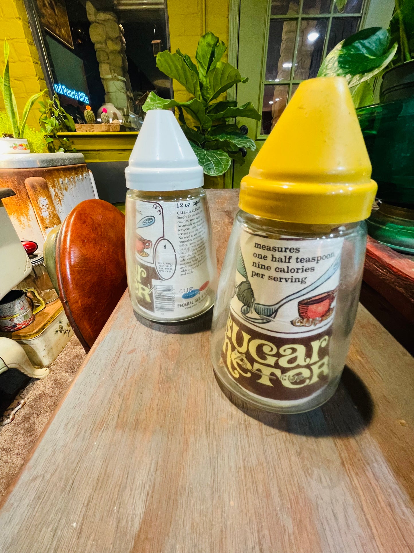 Vintage Federal Clear Glass Sugar Dispenser- Pourer/ Measurer