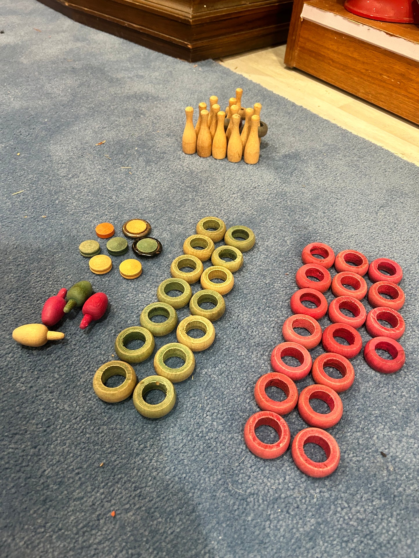 Vintage Wooden Carrom Board Game Pieces