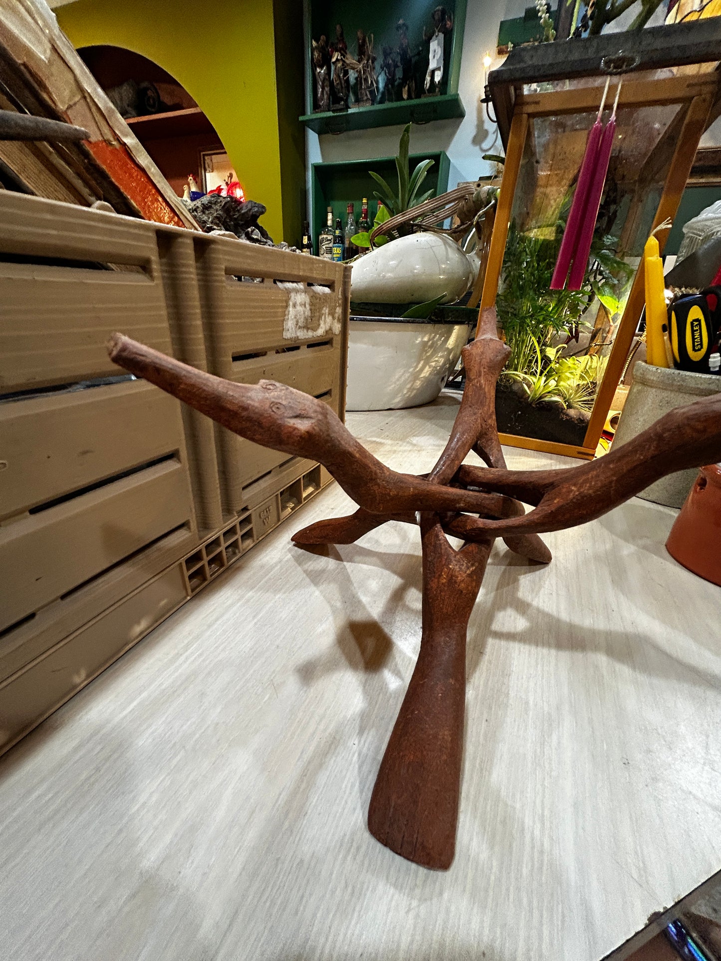 Wooden Cobra Tripod Art