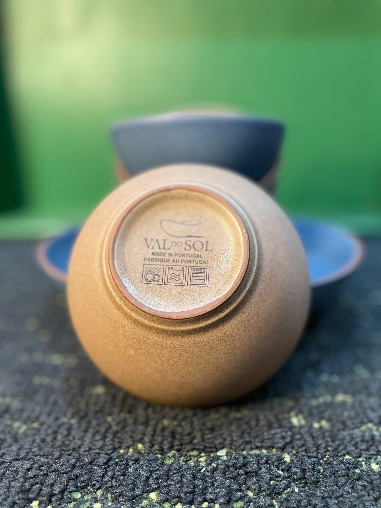 Vintage Retired Design- Val Do Sol Ceramic Pasta/ Salad Bowl Set