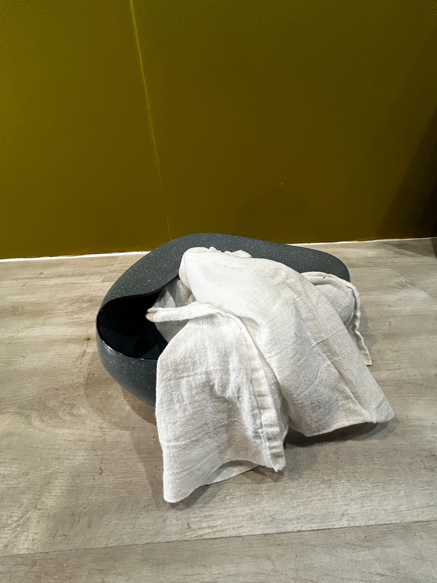 Enamelware Grey and White Speckled Bedpan