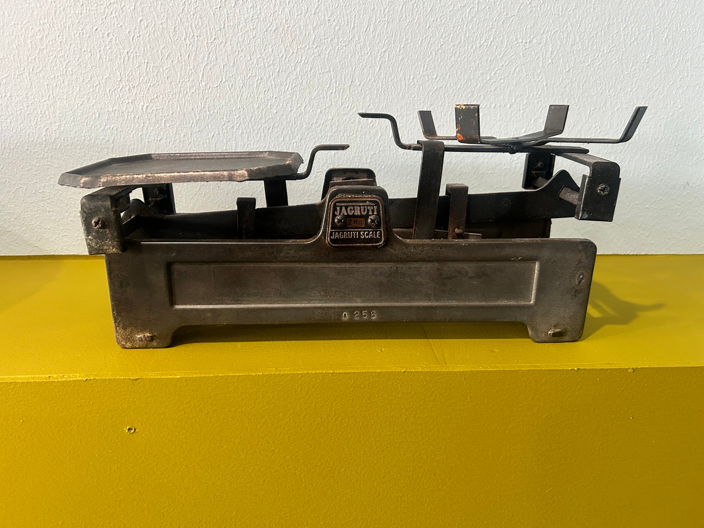 Antique Jagruti Scale-2 KG