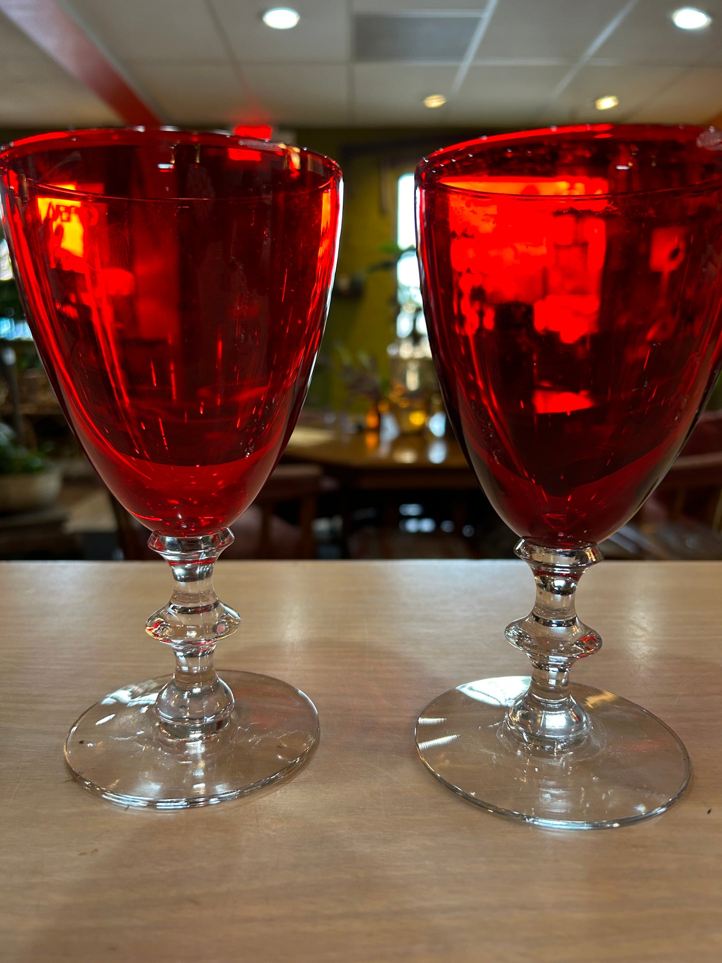 Set of 2 Ruby Red Wine Glasses