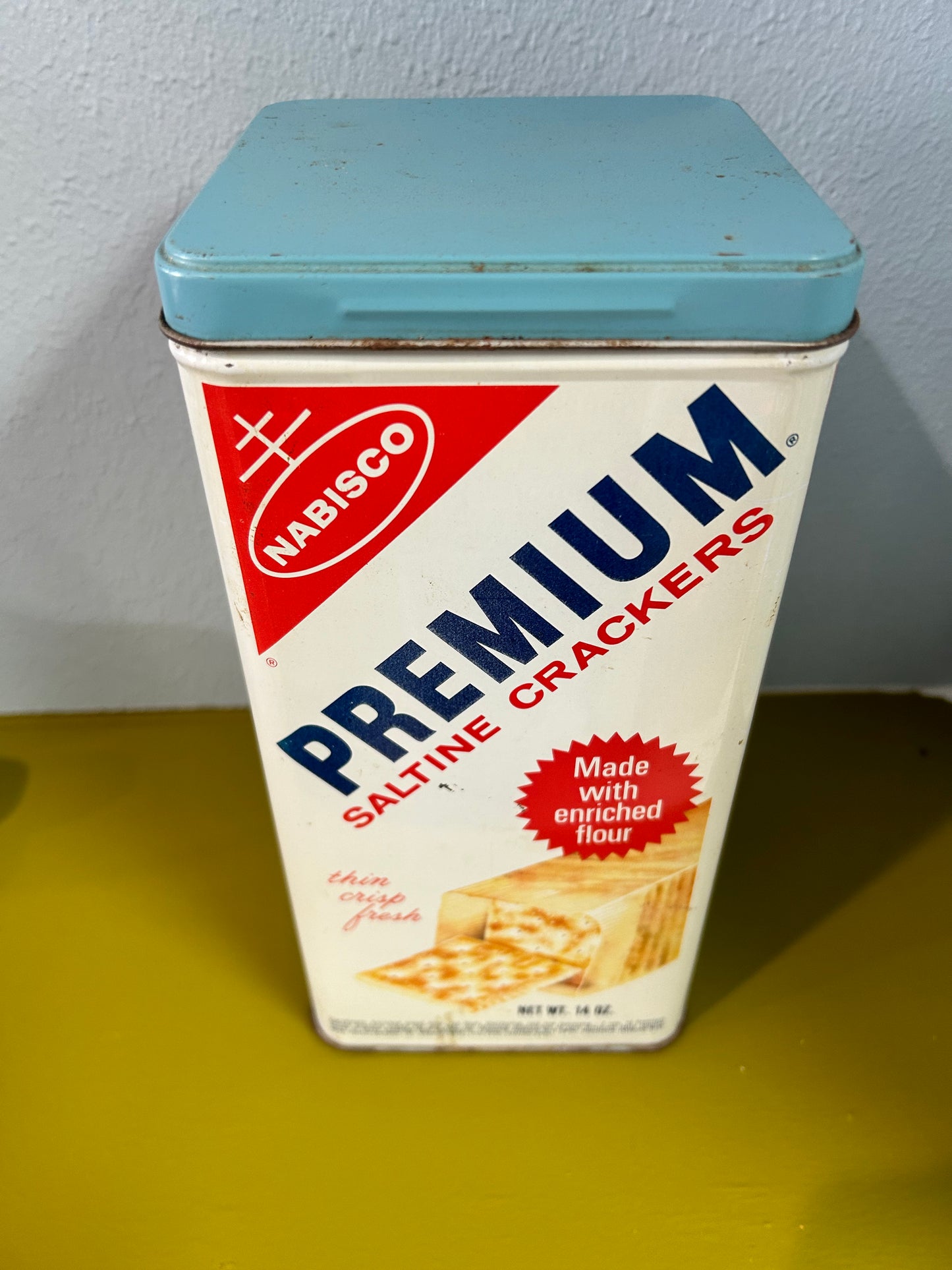 Vintage Nabisco Saltine Cracker Tin