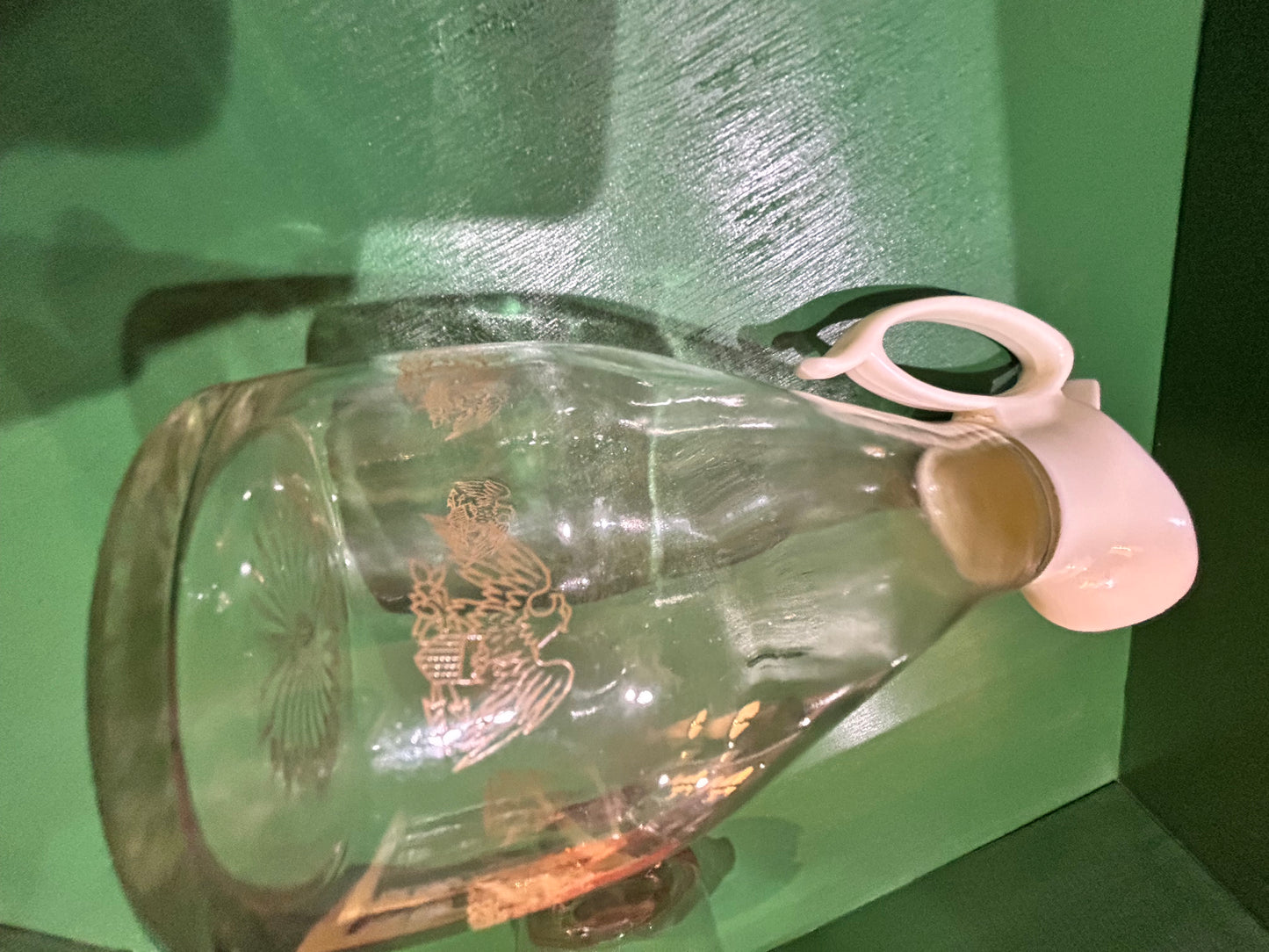 Vintage Log Cabin Glass Syrup Pitcher- Retro Handle