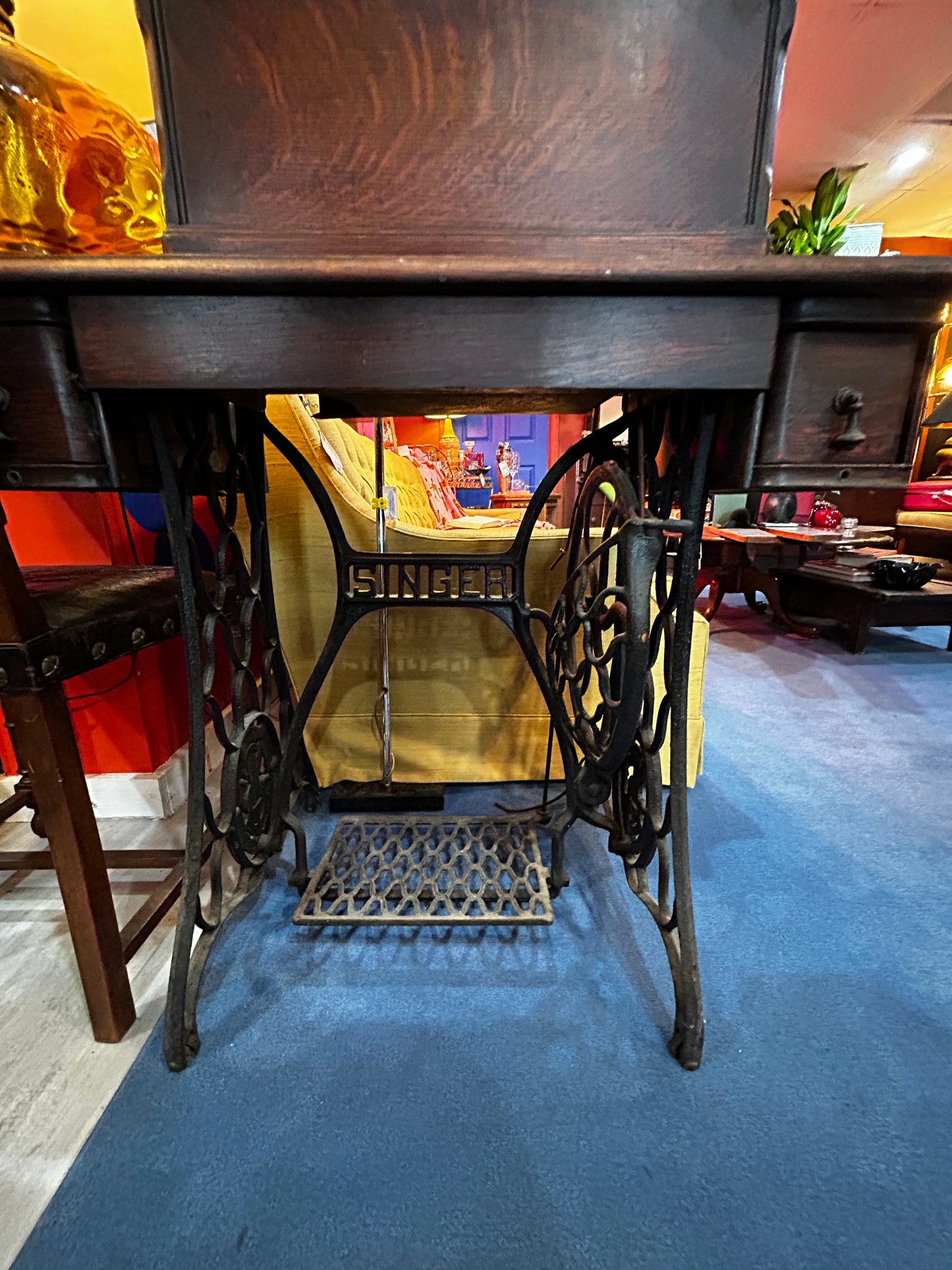 1890 Singer Sewing Machine- All Original- RARE