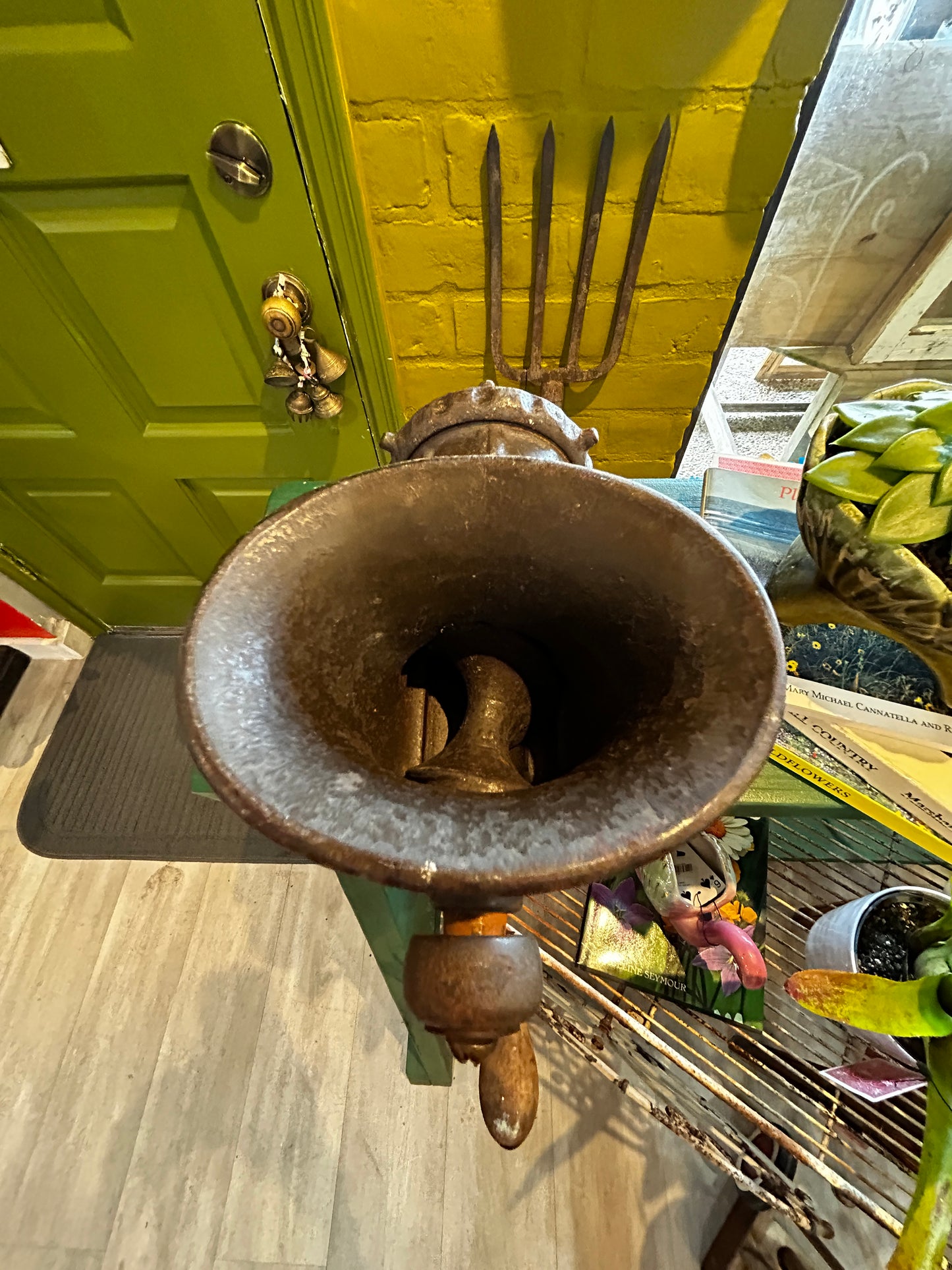 Start a Meat Grindin’ Enterprise- Cast Iron No10