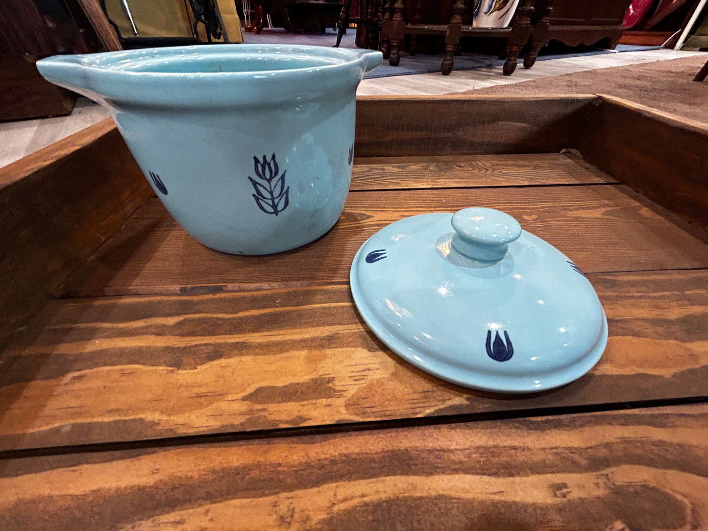Vintage Cronin Crock/ Bean Pot- Tulip Print Baby Blue