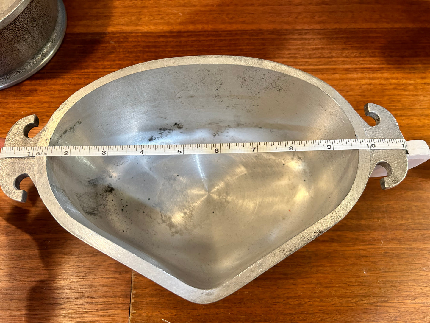 Guardian Service Vintage Aluminum “Heart Shaped” Pan M4529