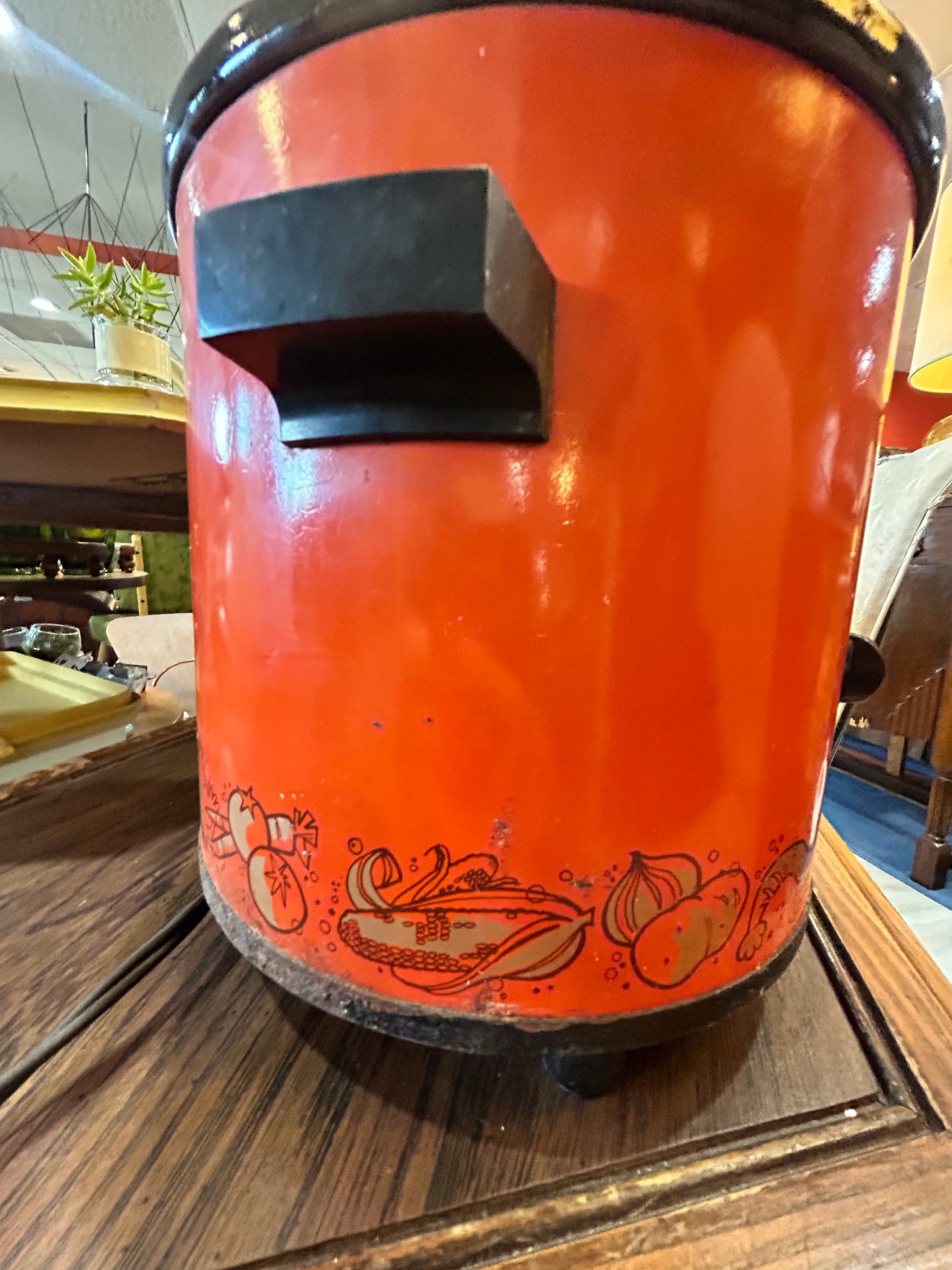 Vintage Orange Rival Crockpot