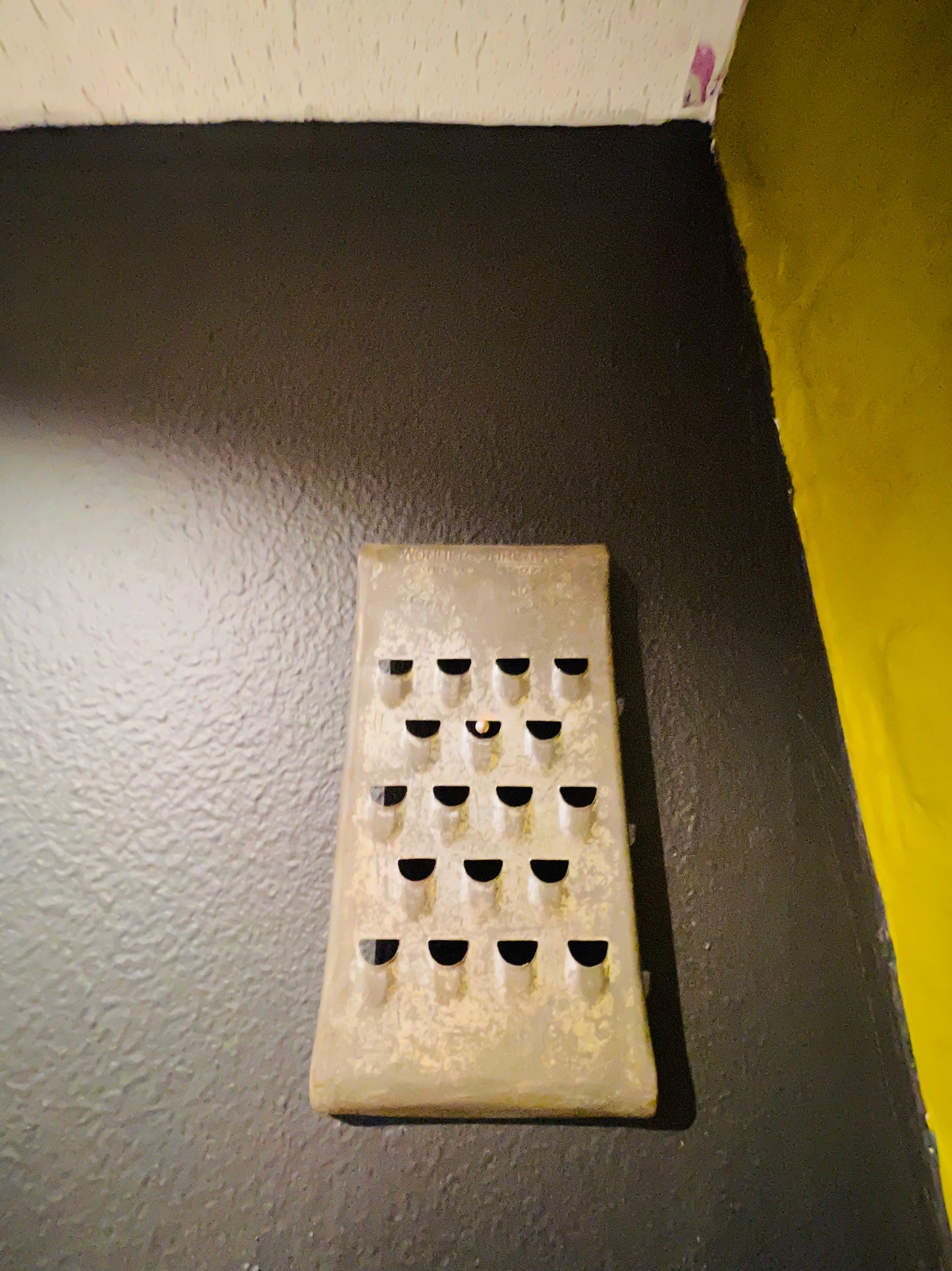 Antique 1930’s Wonder Shredder- Original Use or Towel Holder