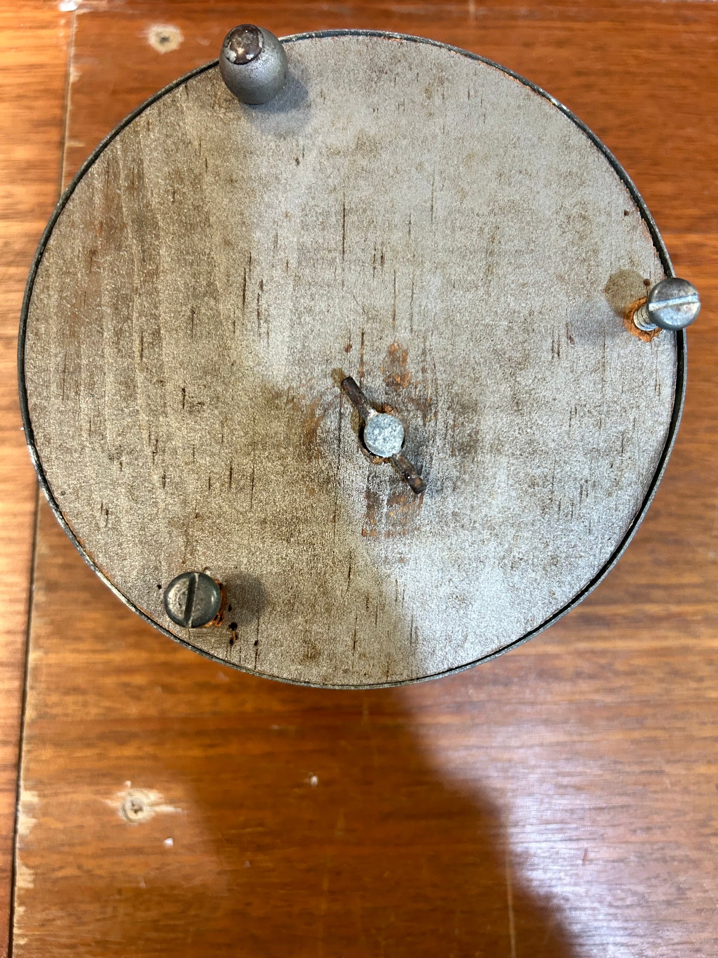 Vintage Metal Music Powder Box- Robbed Couple