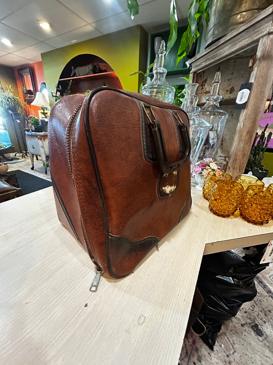 Vintage Leather Bowling Bag and Ball