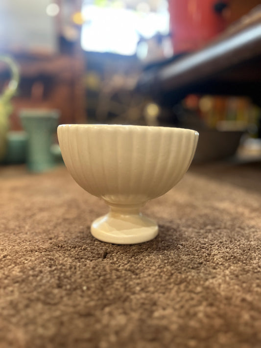 Vintage Haeger Cream Ribbed and Footed Bowl