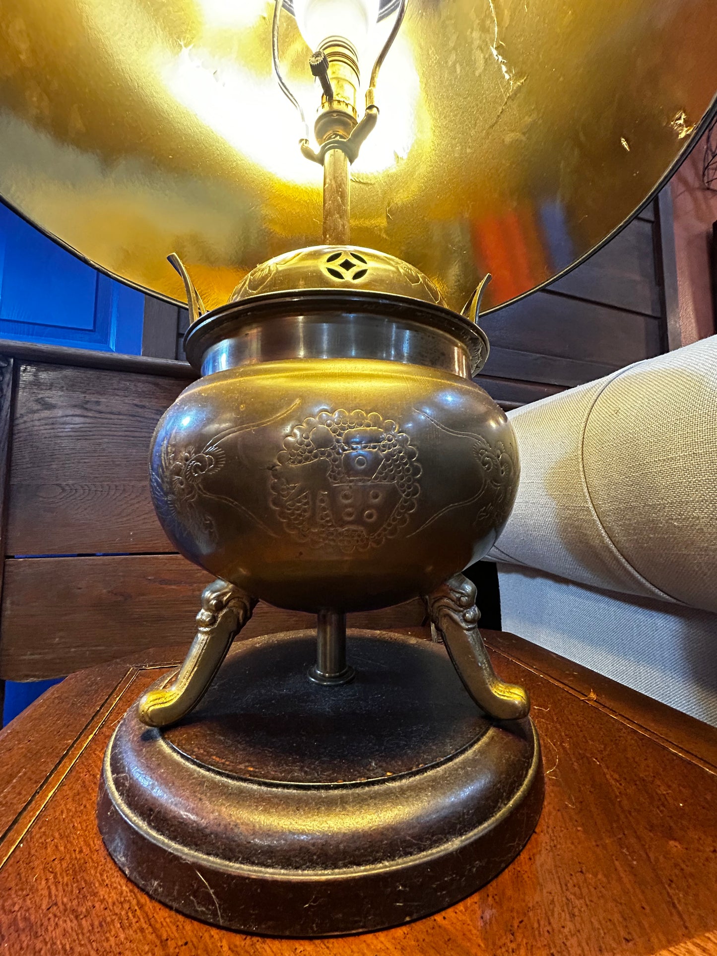 Mid Century Chinese Incense Burner Lamp