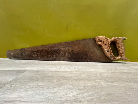 Vintage DISSTON Carpenter’s Hand Saw- Rare