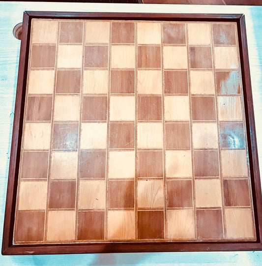 Vintage IRIDESCENT Ceramic Duncan Mold Medieval Gothic Chess Set- Complete