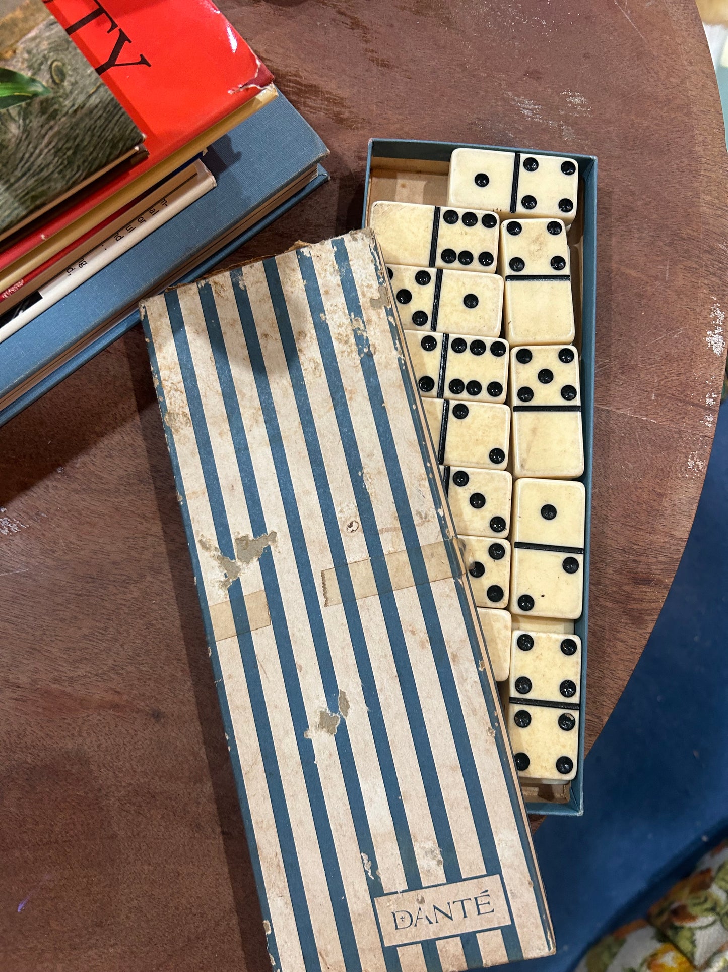 Vintage White Extra Thick Dominos- Full Set