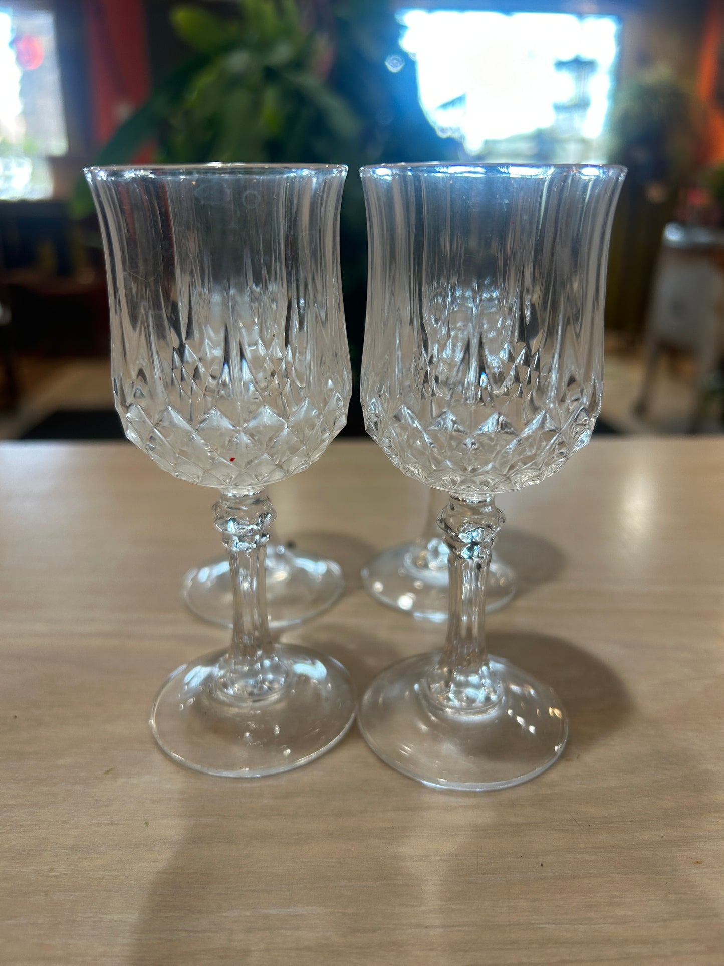 Set of 4 Crystal D’ Arques St. Cloud Wine Glasses