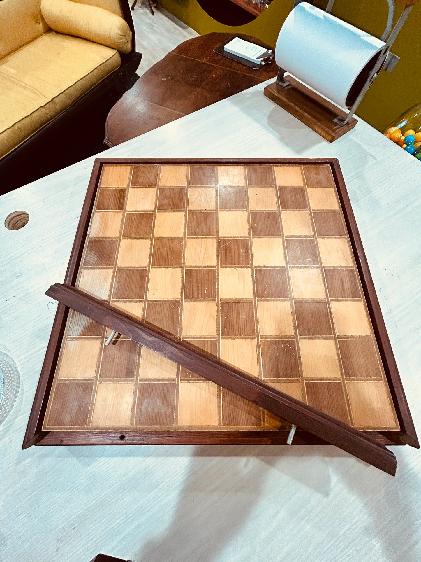 Vintage IRIDESCENT Ceramic Duncan Mold Medieval Gothic Chess Set- Complete