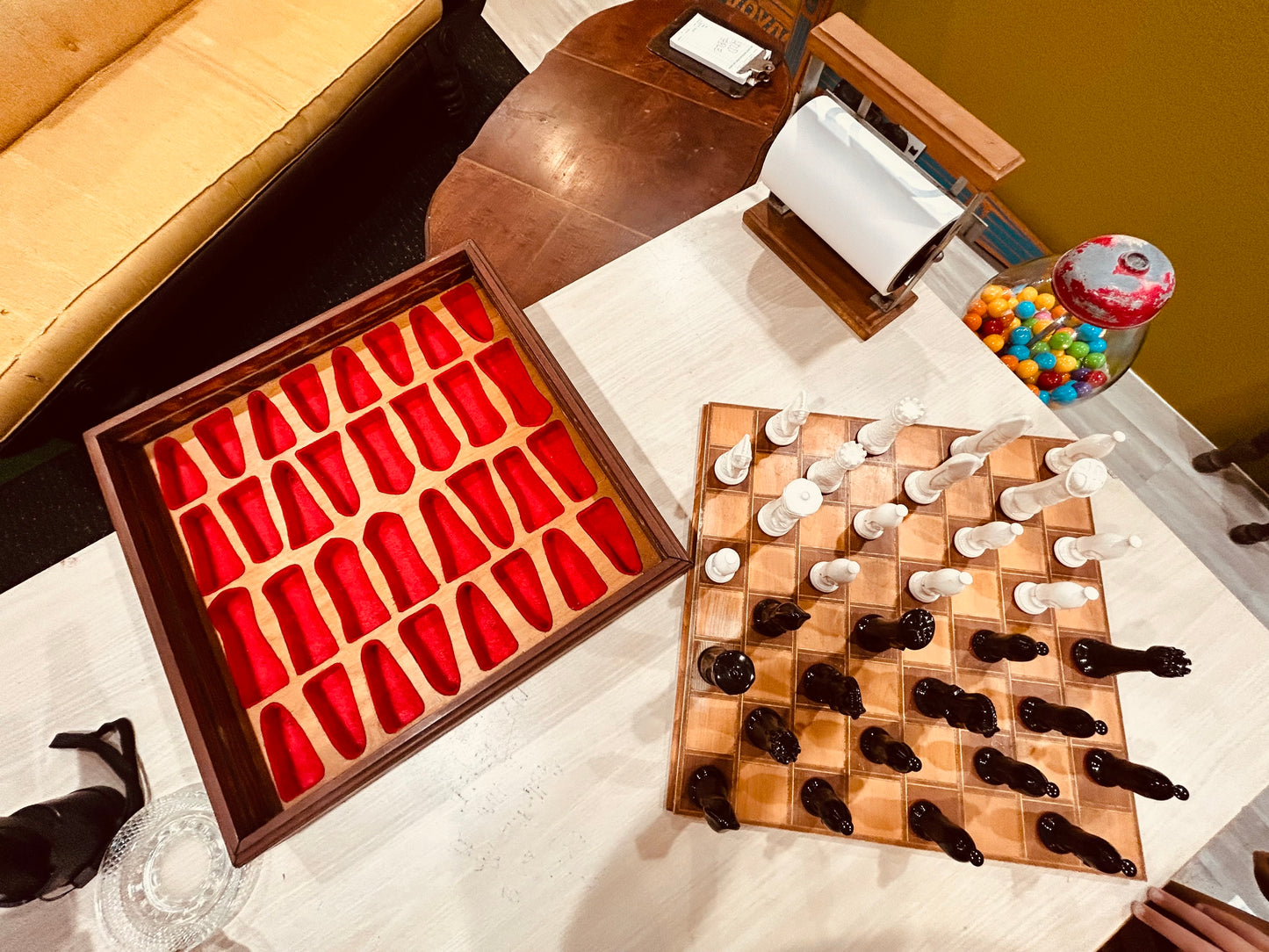 Vintage IRIDESCENT Ceramic Duncan Mold Medieval Gothic Chess Set- Complete