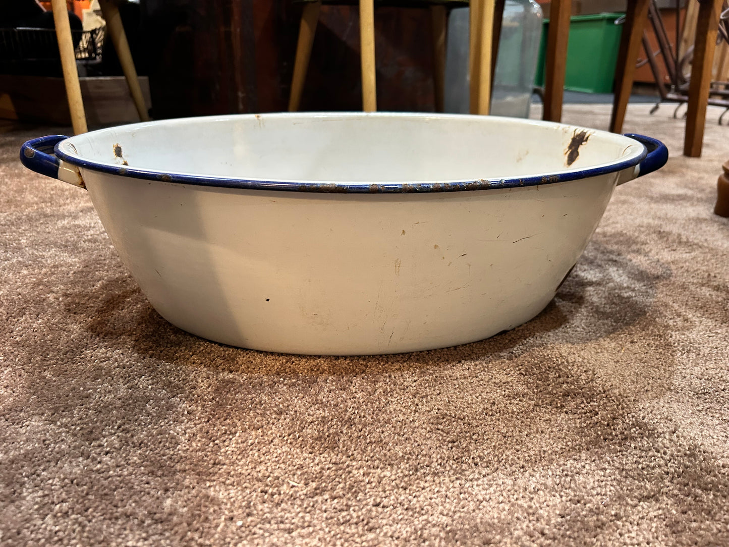 Large Enamel Ware Tub Basin- Oval Wash Bowl Royal Blue Trim