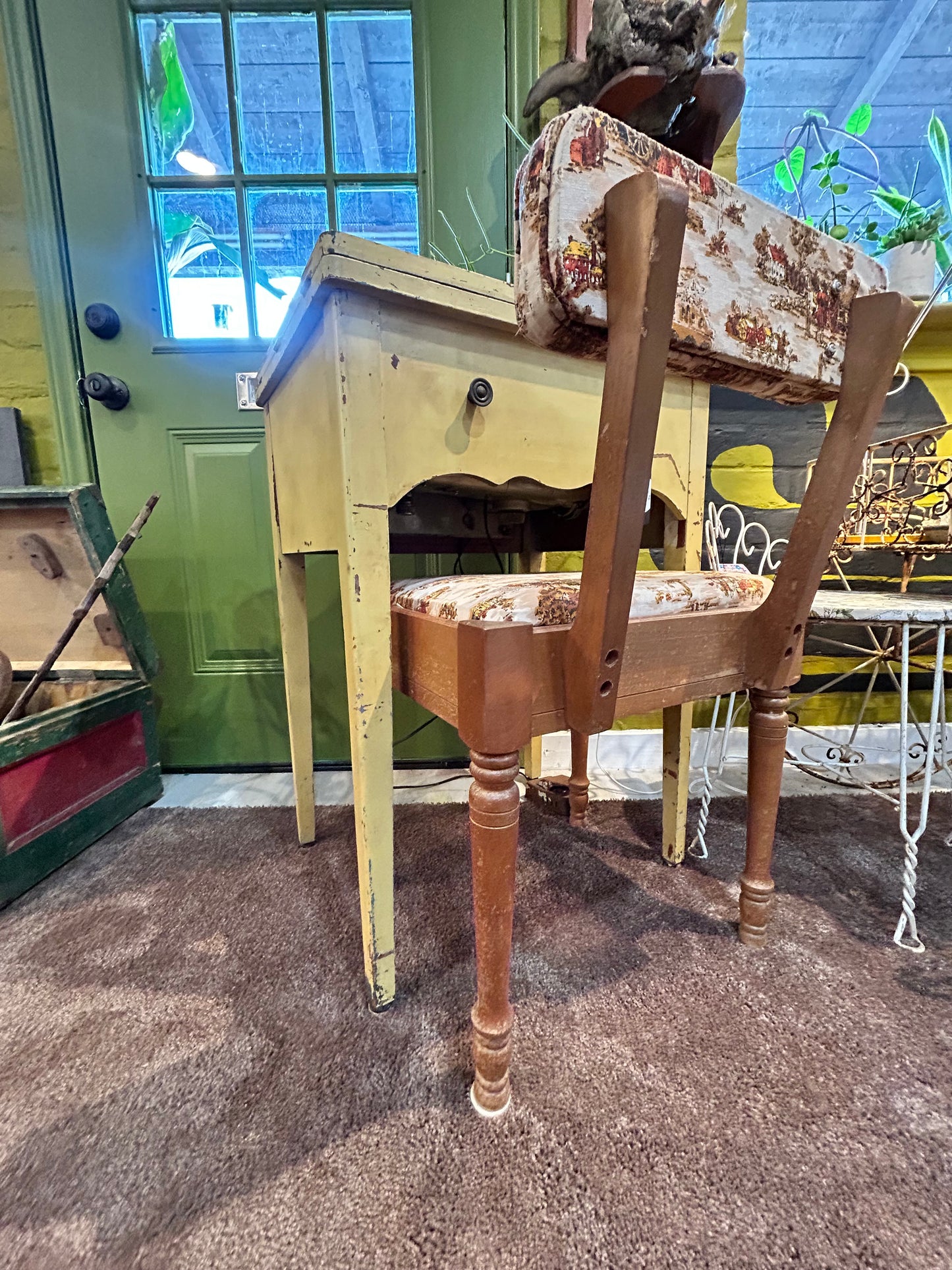 Vintage Sewing Chair With Storage- Early American Fabric