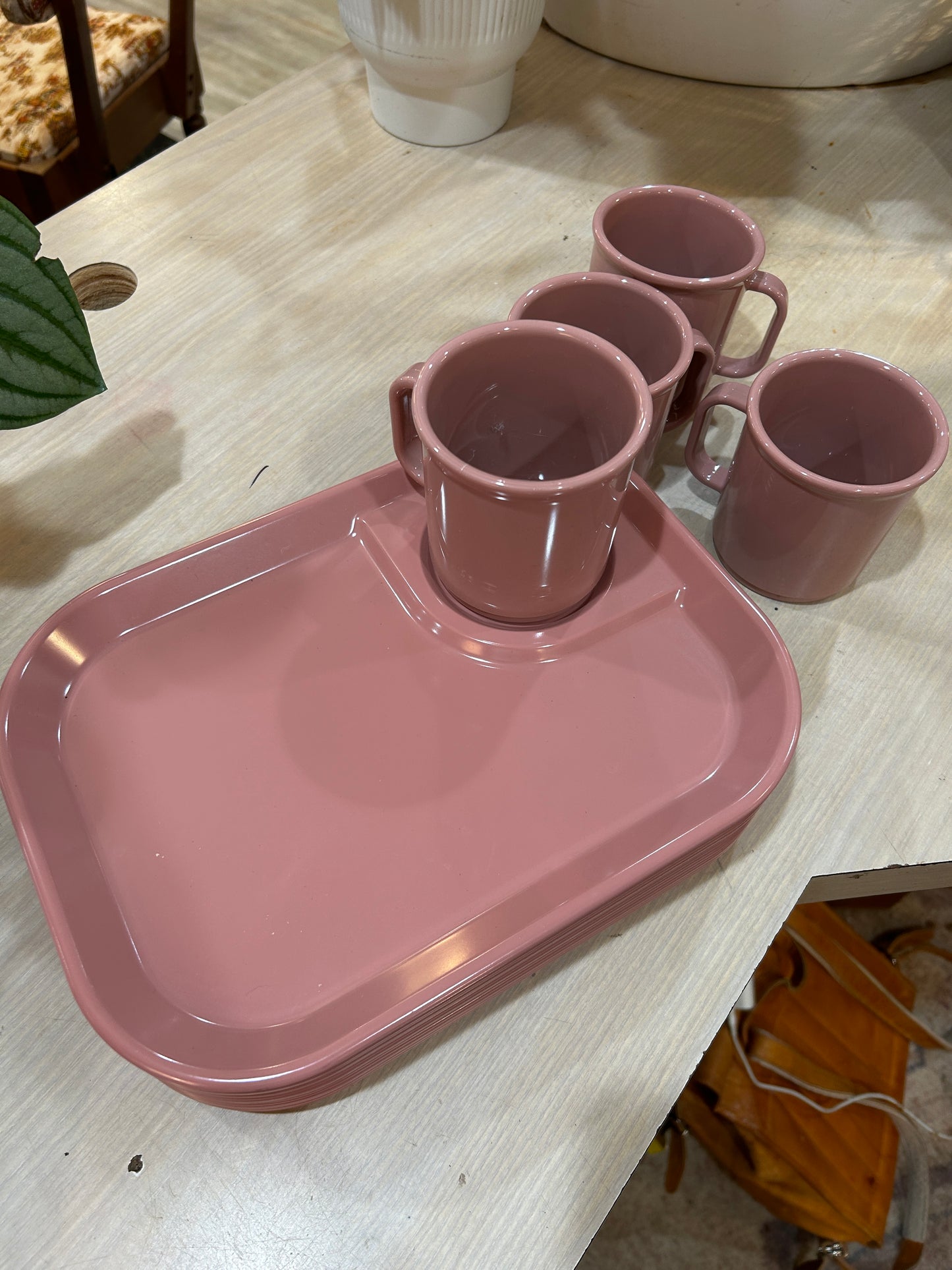 Vintage Set of Pink Melamine Cafeteria Trays and Mugs-12 Trays/4 Mugs