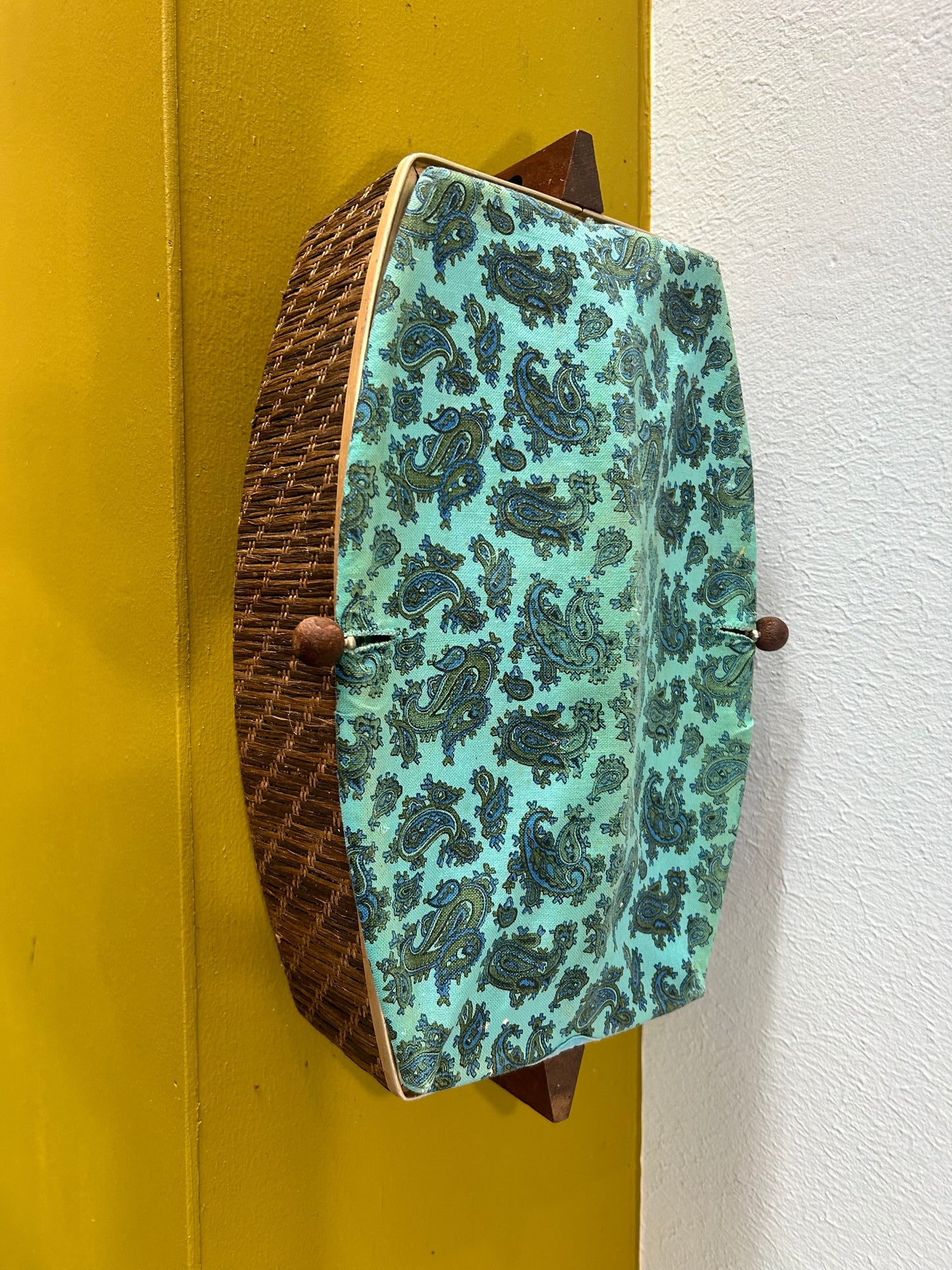 Vintage Salton Hotray Bun Warmer