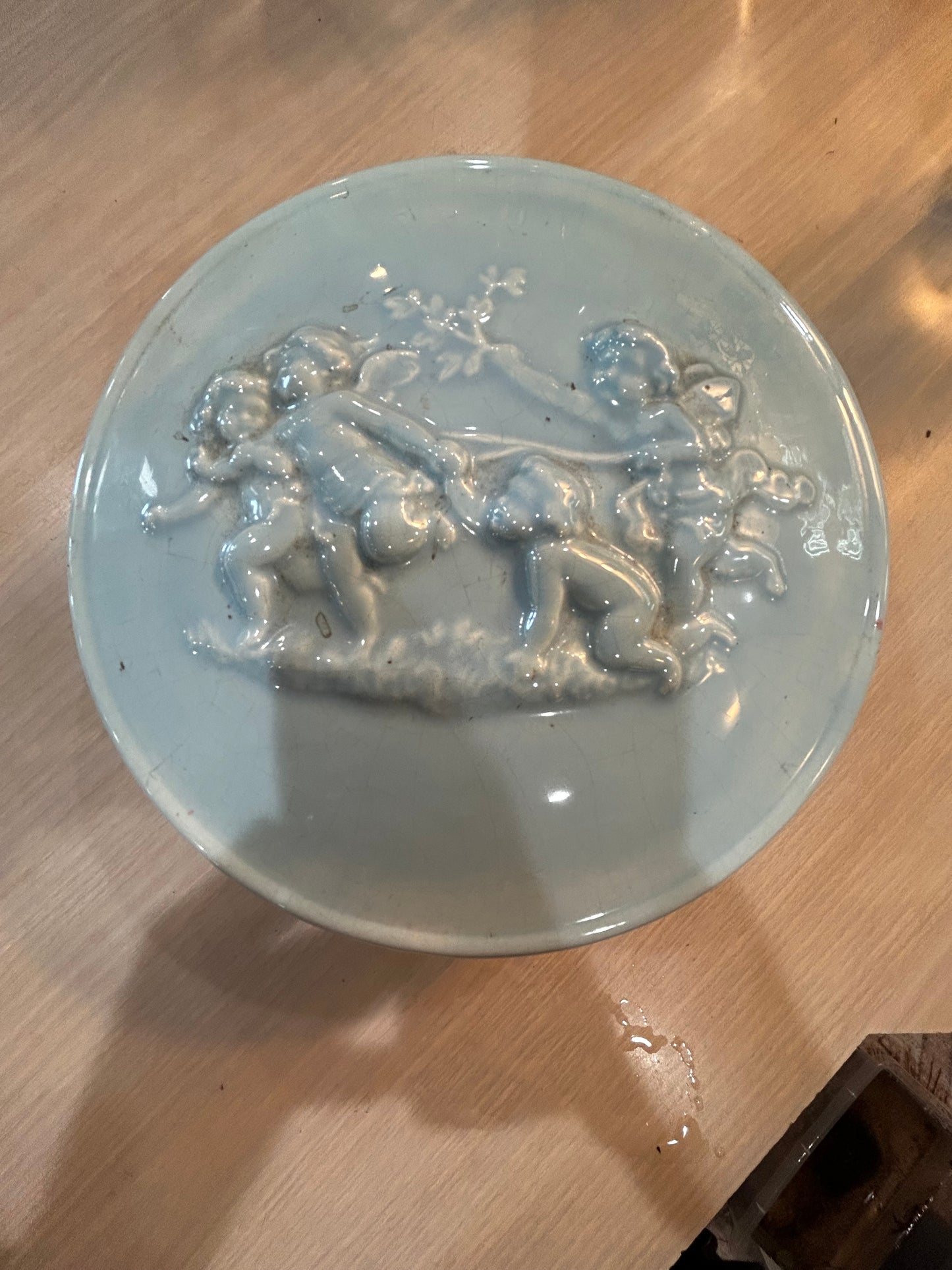 Vintage 1979 Incolay Powder Wedgewood Blue- Cherub Trinket Box