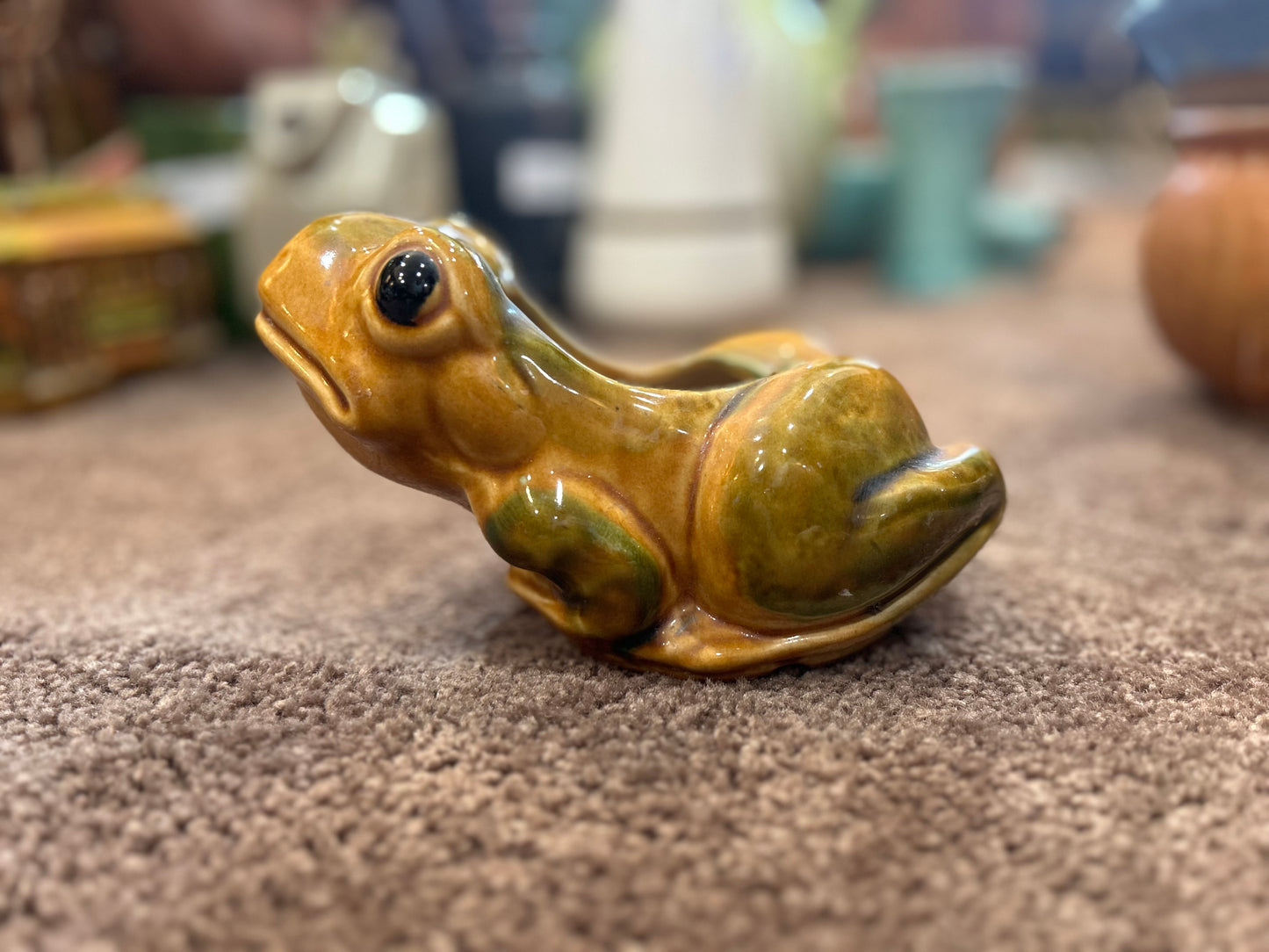 Vintage Frog Planter- Just Ribbeting!