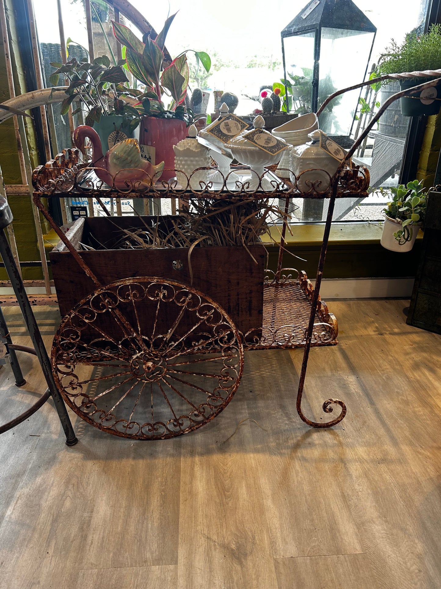Antique Garden/Tea Cart