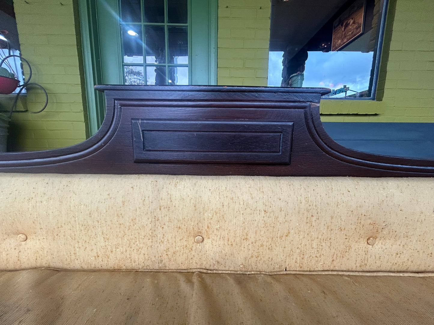 Mahogany Neo classical/ Early Colonial Chaise Lounge