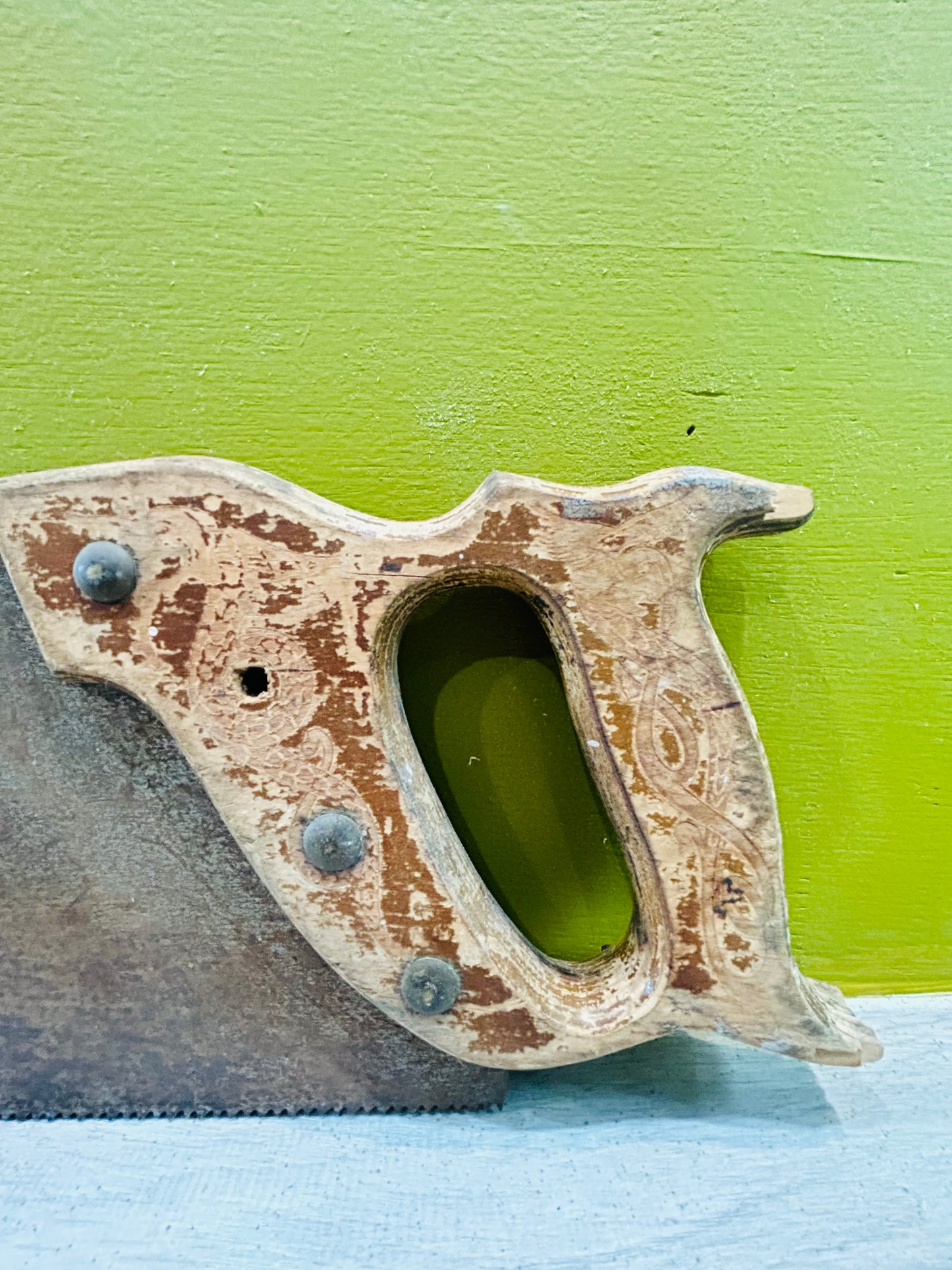 Vintage DISSTON Carpenter’s Hand Saw- Rare