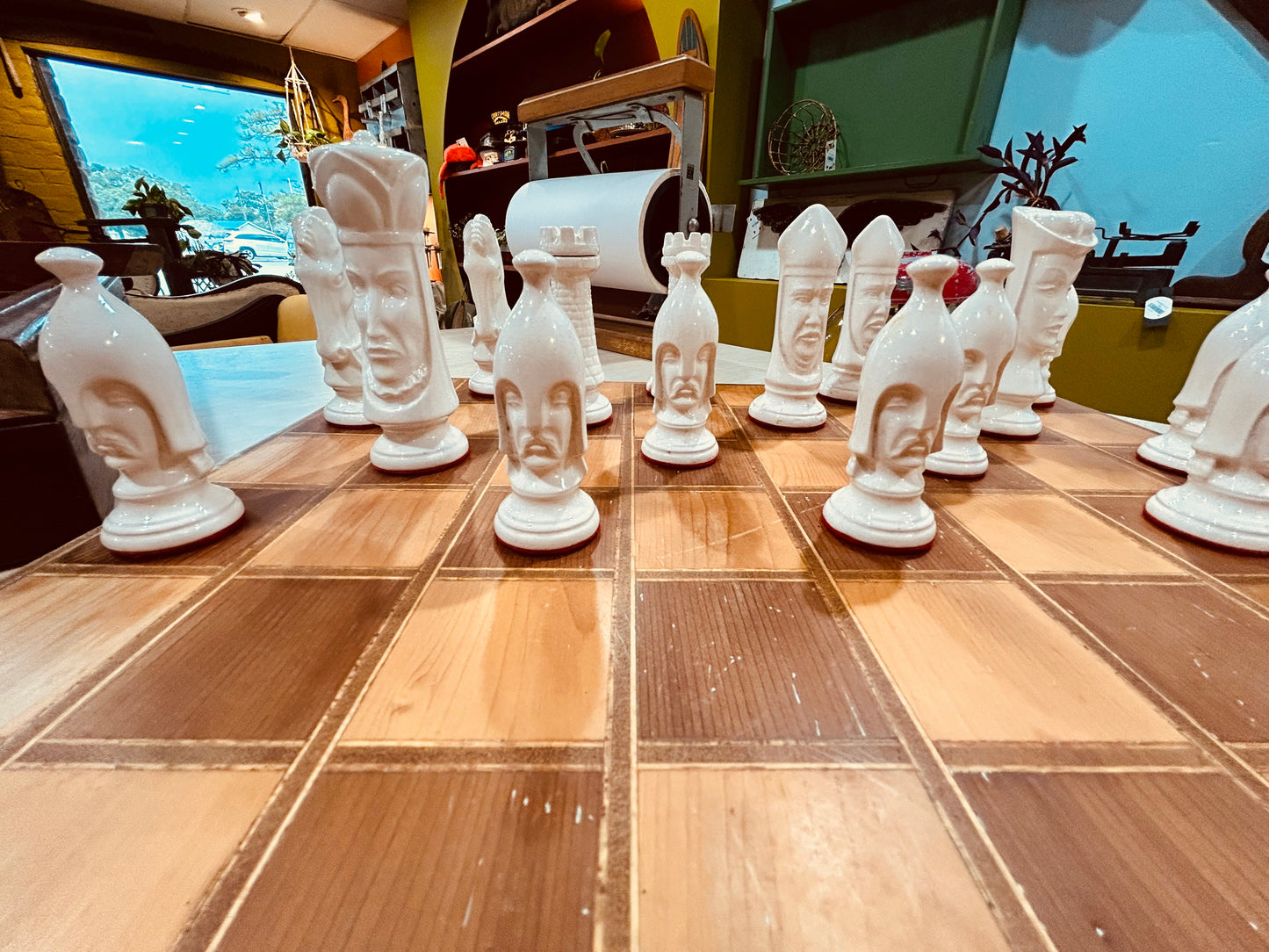 Vintage IRIDESCENT Ceramic Duncan Mold Medieval Gothic Chess Set- Complete